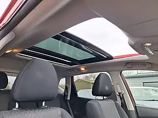Used 2018 Nissan X-Trail N-Connecta Red - Interior and Exterior details 7