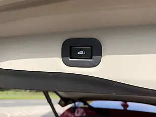 Used 2018 Nissan X-Trail N-Connecta Red - Interior and Exterior details 12