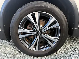 Used 2018 Nissan X-Trail N-Connecta White - Interior and Exterior details 20