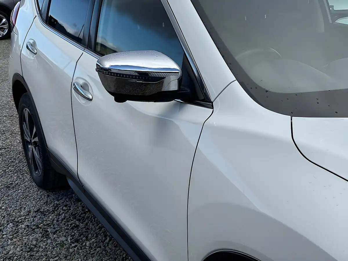 Used 2018 Nissan X-Trail N-Connecta White - Interior and Exterior details 10