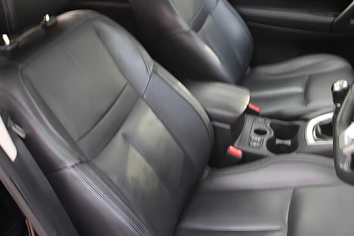 Used 2018 Nissan X-Trail Tekna Black - Interior and Exterior details 12