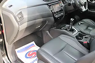 Used 2018 Nissan X-Trail Tekna Black - Interior and Exterior details 19