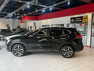 Used 2018 Nissan X-Trail Tekna Black - Interior and Exterior details 5
