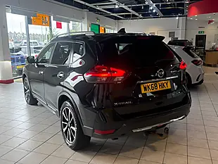 Used 2018 Nissan X-Trail Tekna Black - Interior and Exterior details 7