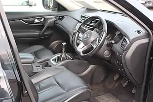 Used 2018 Nissan X-Trail Tekna Black - Interior and Exterior details 3