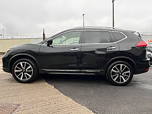 Used 2018 Nissan X-Trail Tekna Black - Interior and Exterior details 5