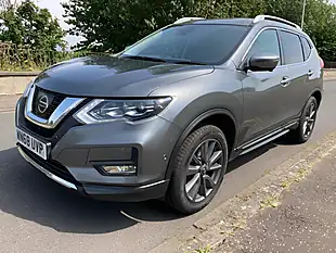 Used 2018 Nissan X-Trail Tekna Grey - Interior and Exterior details 6