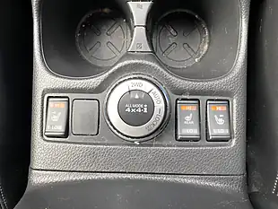Used 2018 Nissan X-Trail Tekna Red - Interior and Exterior details 12