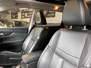 Used 2018 Nissan X-Trail Tekna Red - Interior and Exterior details 18