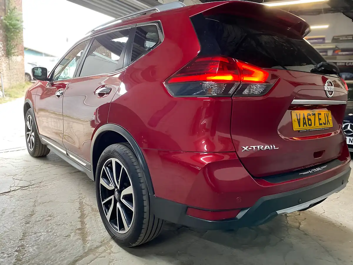 Used 2018 Nissan X-Trail Tekna Red - Interior and Exterior details 4