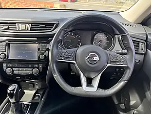 Used 2018 Nissan X-Trail Tekna Silver - Interior and Exterior details 11