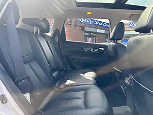 Used 2018 Nissan X-Trail Tekna Silver - Interior and Exterior details 15