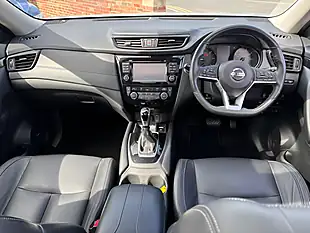 Used 2018 Nissan X-Trail Tekna Silver - Interior and Exterior details 16