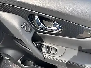 Used 2018 Nissan X-Trail Tekna Silver - Interior and Exterior details 18