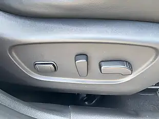 Used 2018 Nissan X-Trail Tekna Silver - Interior and Exterior details 19