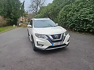 Used 2018 Nissan X-Trail Tekna White - Interior and Exterior details 11