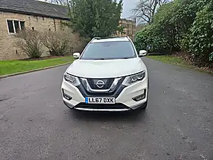 Used 2018 Nissan X-Trail Tekna White - Interior and Exterior details 15