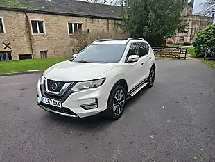 Used 2018 Nissan X-Trail Tekna White - Interior and Exterior details 19
