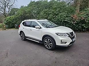 Used 2018 Nissan X-Trail Tekna White - Interior and Exterior details 6