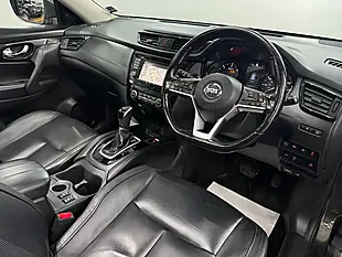Used 2018 Nissan X-Trail Tekna Xtron Green - Interior and Exterior details 12