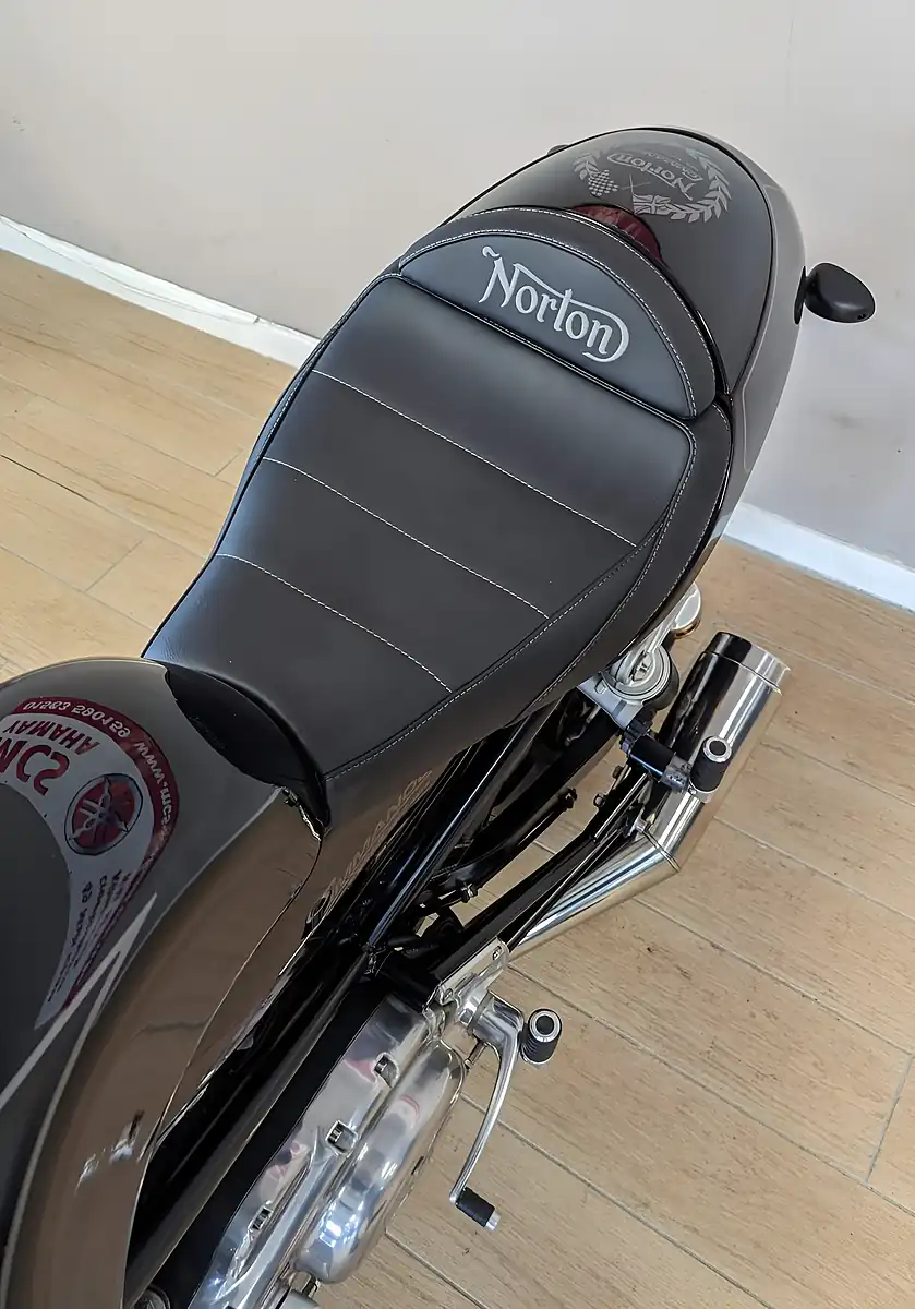 Used 2018 Norton Commando 961 California 50th Anniversary (mkii) Black - Interior and Exterior details 20
