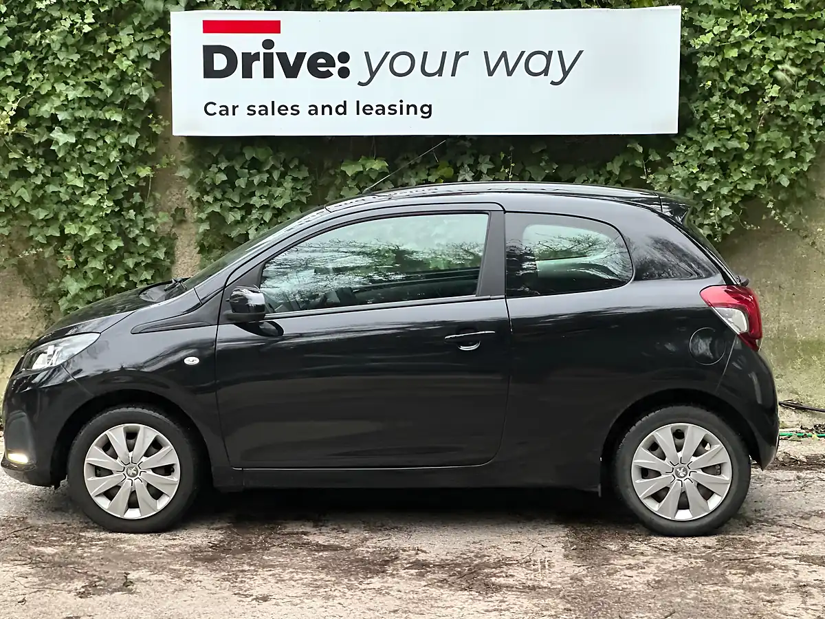 Used 2018 Peugeot 108 Active Black - Interior and Exterior details 4
