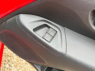 Used 2018 Peugeot 108 Active Red - Interior and Exterior details 14