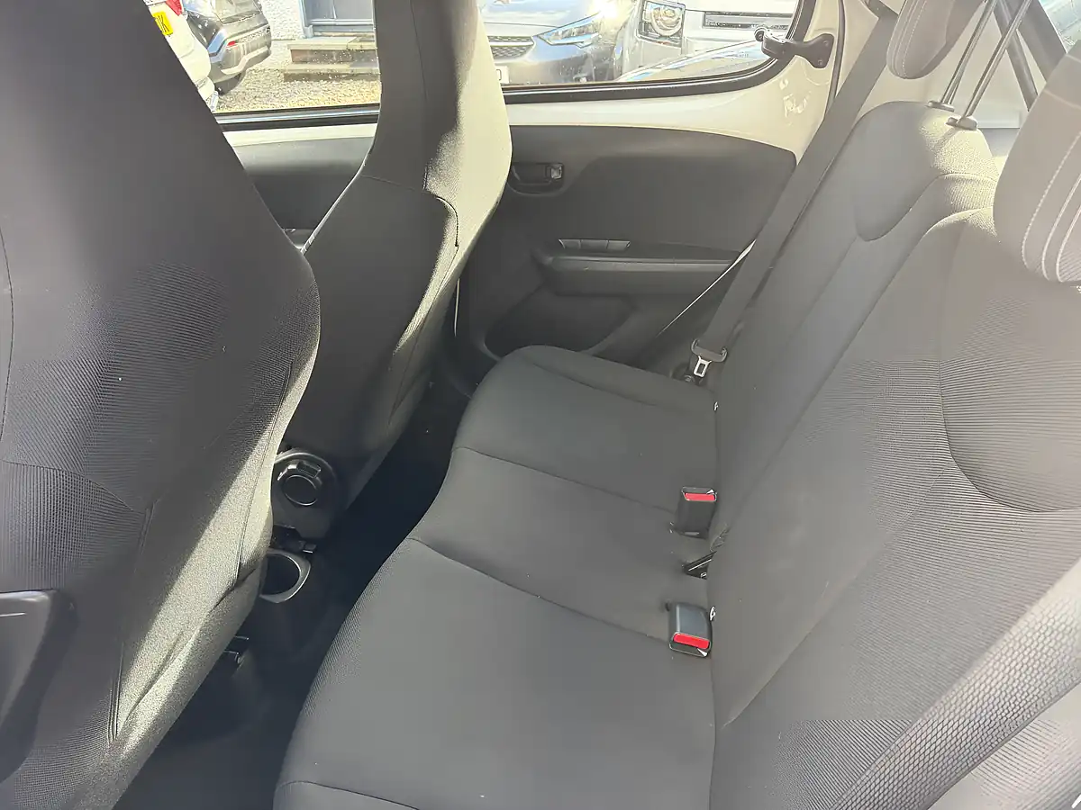 Used 2018 Peugeot 108 Active White - Interior and Exterior details 12