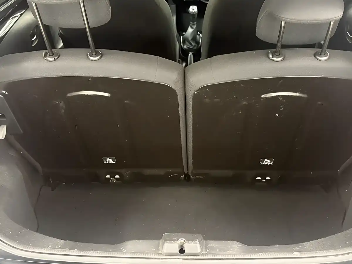 Used 2018 Peugeot 108 Allure Black - Interior and Exterior details 17