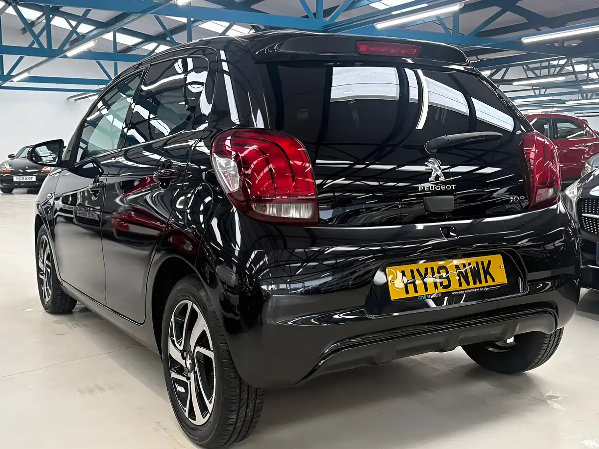 Used 2018 Peugeot 108 Allure Black - Interior and Exterior details 4