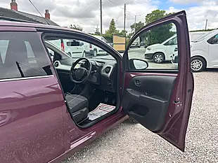 Used 2018 Peugeot 108 Allure Purple - Interior and Exterior details 19
