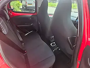 Used 2018 Peugeot 108 Allure Red - Interior and Exterior details 10