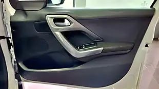 Used 2018 Peugeot 2008 Active White - Interior and Exterior details 11