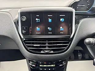 Used 2018 Peugeot 2008 Allure Black - Interior and Exterior details 12