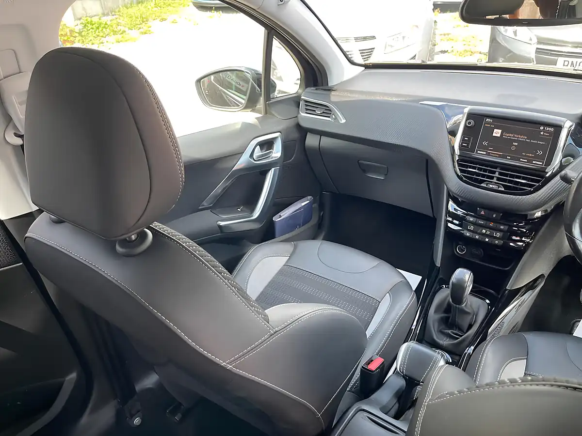 Used 2018 Peugeot 2008 Allure Black - Interior and Exterior details 3