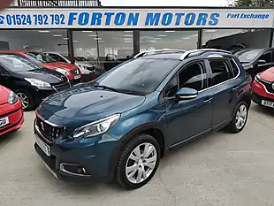 Used 2018 Peugeot 2008 Allure Green - Interior and Exterior details 10