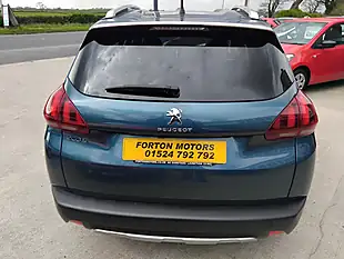 Used 2018 Peugeot 2008 Allure Green - Interior and Exterior details 12