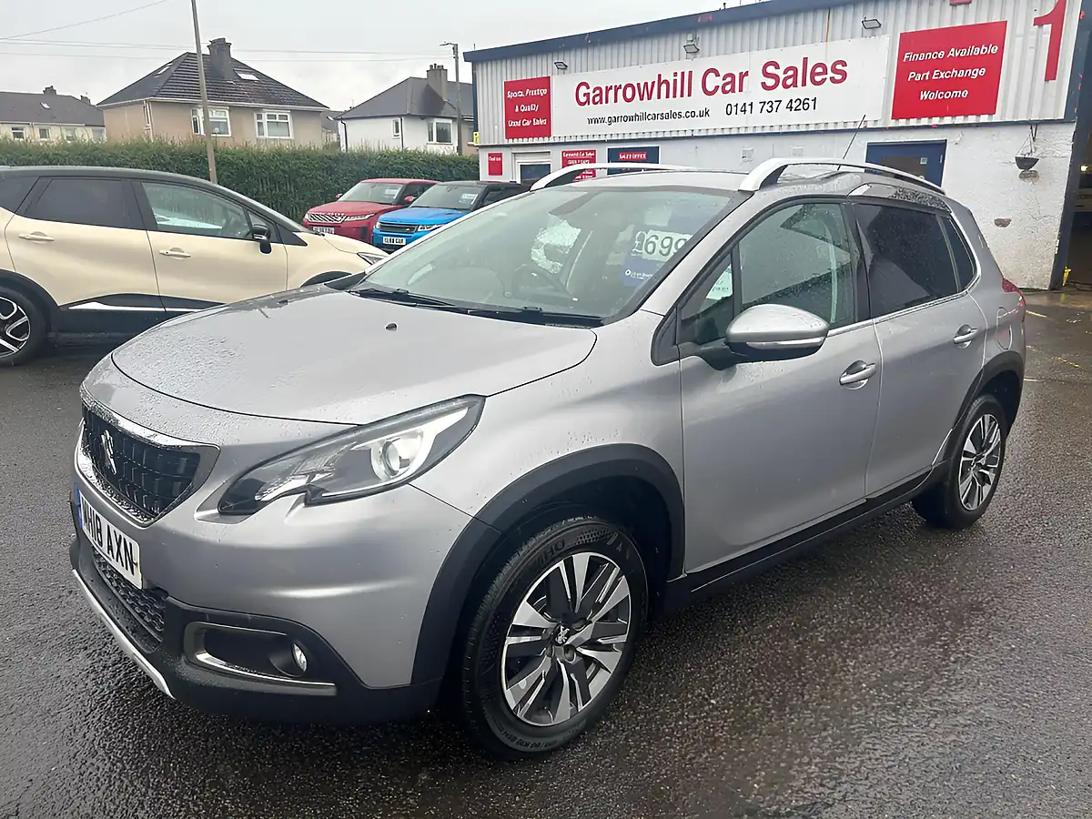 Used 2018 Peugeot 2008 Allure Grey - Front View
