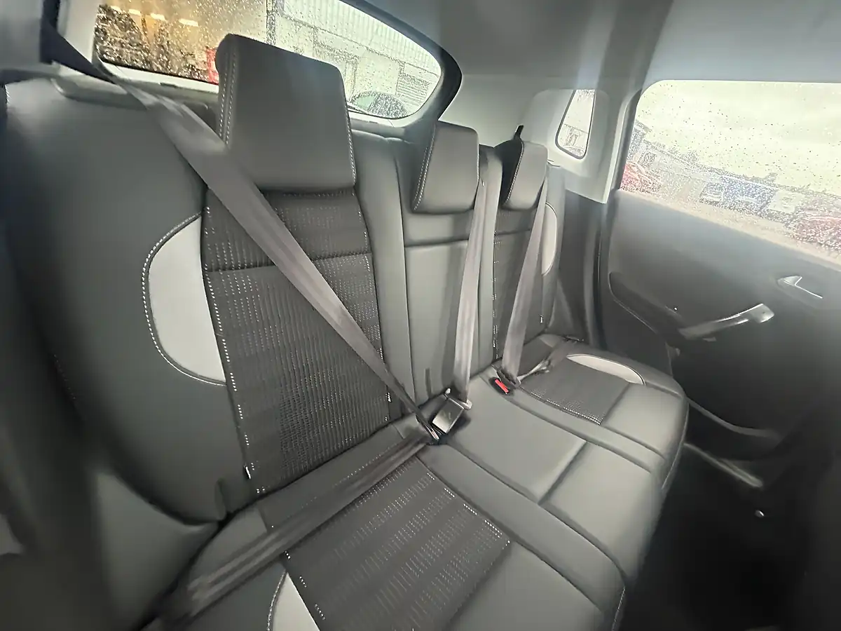 Used 2018 Peugeot 2008 Allure Grey - Interior and Exterior details 10
