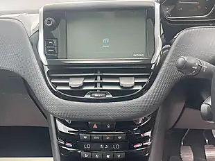 Used 2018 Peugeot 2008 Allure Grey - Interior and Exterior details 17