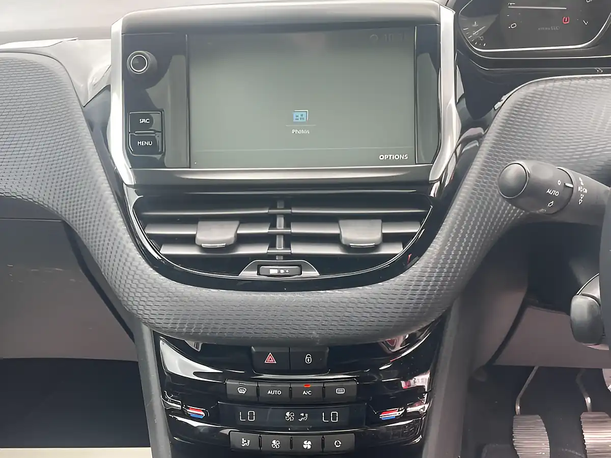 Used 2018 Peugeot 2008 Allure Grey - Interior and Exterior details 17