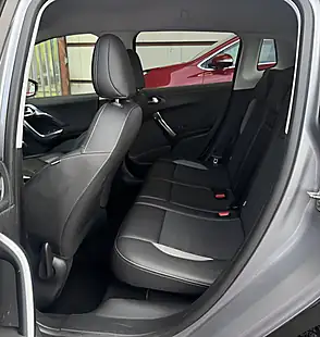 Used 2018 Peugeot 2008 Allure Grey - Interior and Exterior details 11