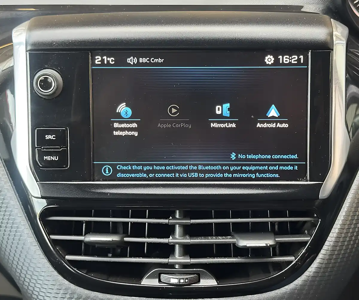 Used 2018 Peugeot 2008 Allure Grey - Interior and Exterior details 16