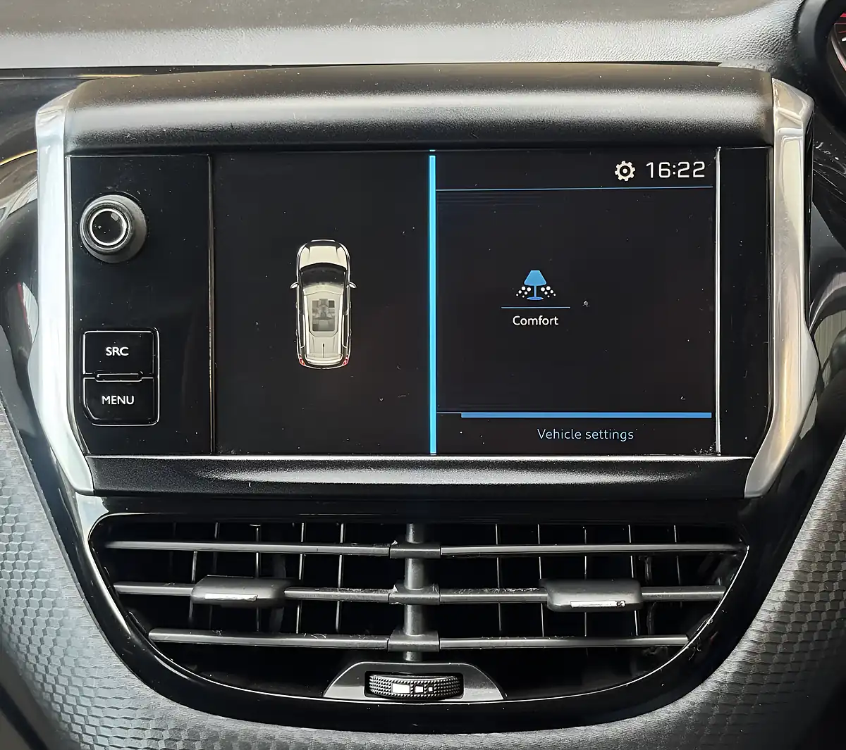 Used 2018 Peugeot 2008 Allure Grey - Interior and Exterior details 17