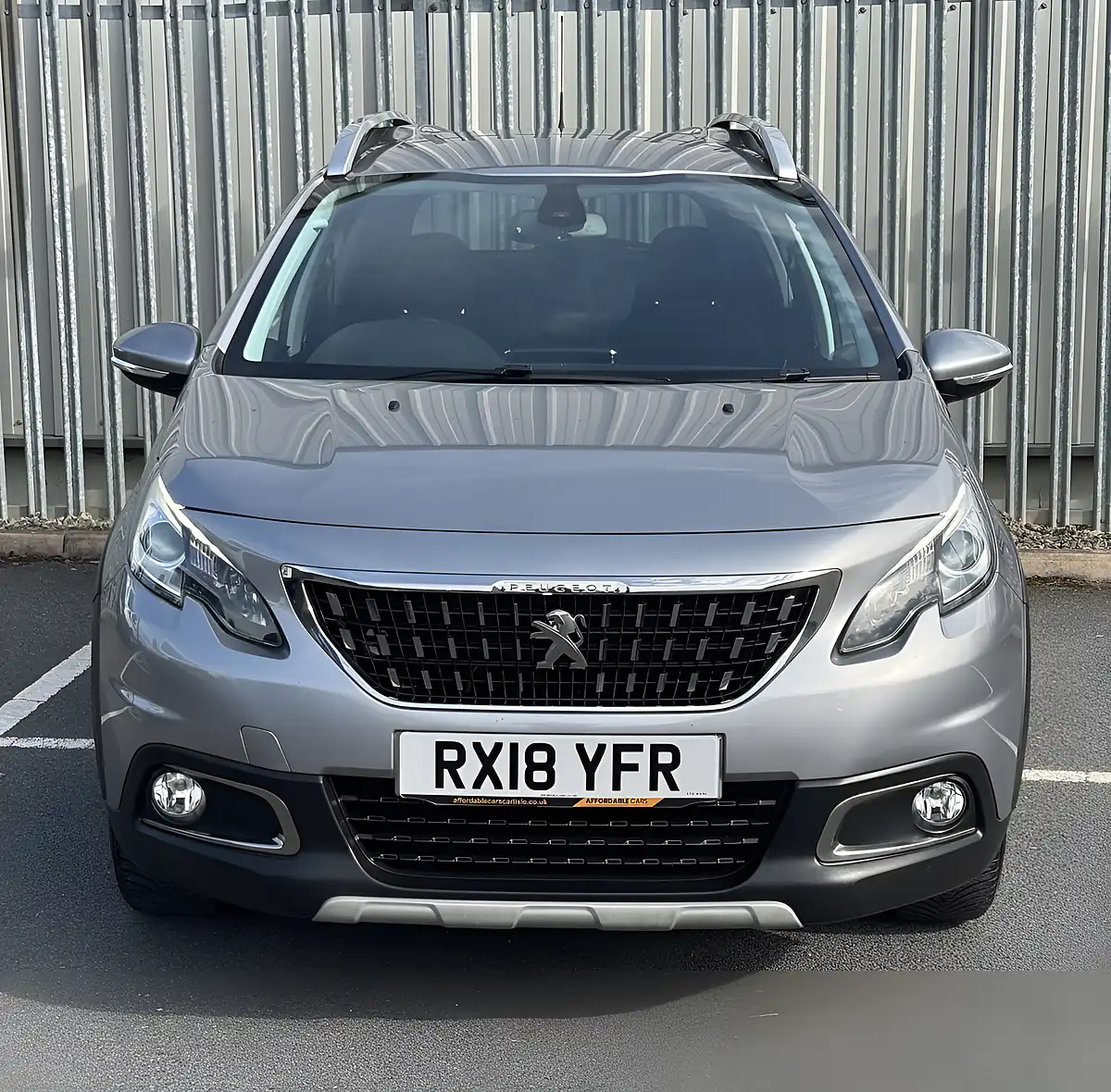 Used 2018 Peugeot 2008 Allure Grey - Interior and Exterior details 3