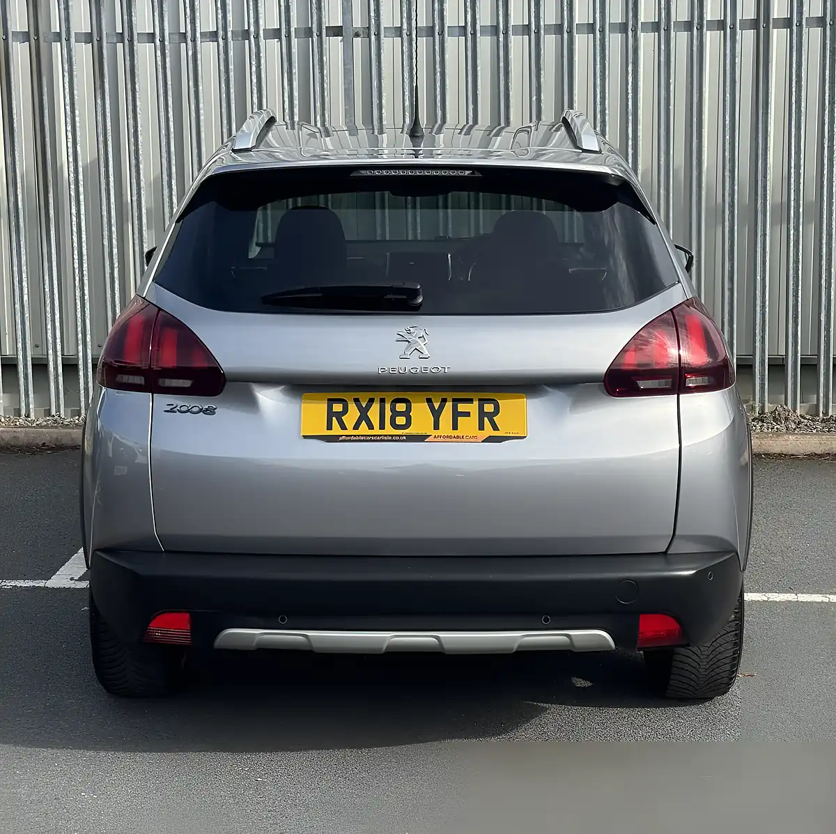Used 2018 Peugeot 2008 Allure Grey - Interior and Exterior details 6