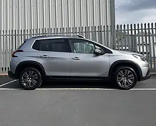 Used 2018 Peugeot 2008 Allure Grey - Interior and Exterior details 7