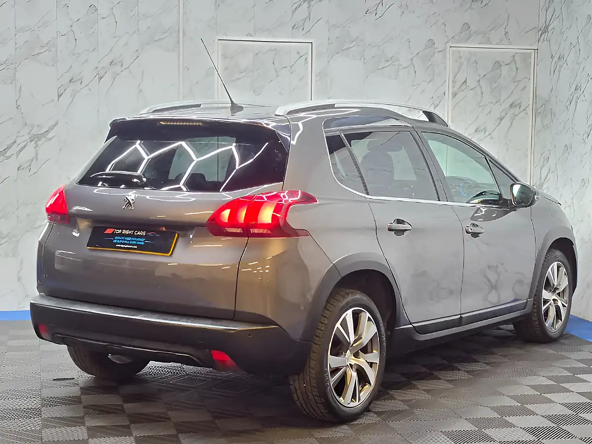 Used 2018 Peugeot 2008 Allure Grey - Interior and Exterior details 7