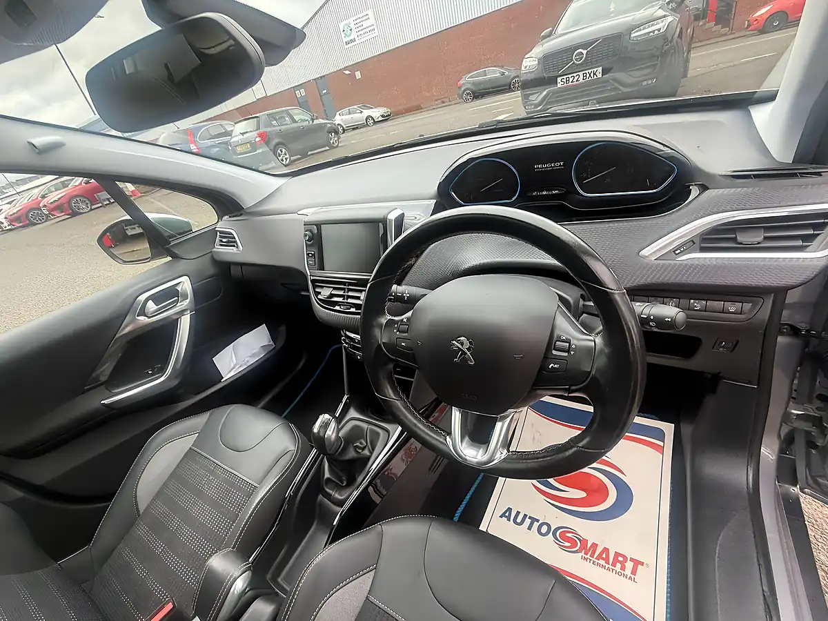 Used 2018 Peugeot 2008 Allure Premium Grey - Interior and Exterior details 14