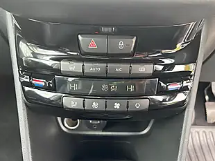 Used 2018 Peugeot 2008 Allure Premium Grey - Interior and Exterior details 16
